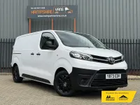 Used Toyota Proace 120 HP (88 kW) 2023 White MPV