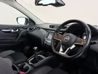 Used Nissan Qashqai N-Connecta 140 HP (102 kW) 2020 Black SUV