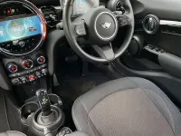 Begagnad Mini Cooper Classic 136 HK (100 kW) 2022 Blå Halvkombi