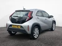 Used Toyota Aygo X PURE 72 HP (52 kW) 2023 Silver SUV