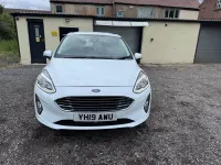Used Ford Fiesta Zetec 100 HP (73 kW) 2019 White Hatchback