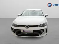 Used VW Passat Life 204 HP (150 kW) 2025 White Estate