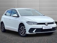 Used VW Polo Life 95 HP (69 kW) 2023 Pure white Hatchback