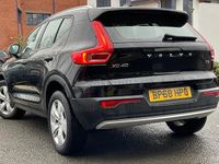 Used Volvo XC40 Momentum 156 HP (114 kW) 2019 SUV