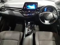 Used Toyota C-HR 122 HP (89 kW) 2018 Silver SUV