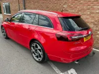 Used Vauxhall Insignia SRi 163 HP (119 kW) 2015 Red Estate