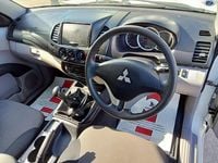 Used Mitsubishi L200 2014 White Pickup