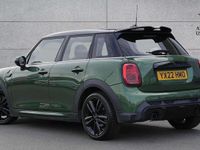 Used Mini Cooper Hatch 134 HP (98 kW) 2022 Green Hatchback