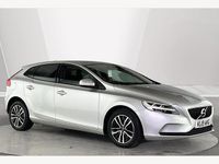 Used Volvo V40 Momentum 122 HP (89 kW) 2019 Hatchback