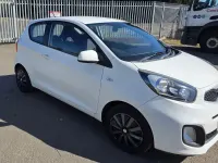 Used Kia Picanto 2012 White Hatchback