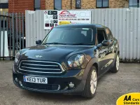 Używany Mini Cooper 89 kW (122 KM) 2026 Czarny Hatchback