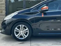 Used Peugeot 208 Roland Garros 82 HP (60 kW) 2015 Black Hatchback