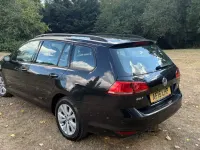 Used VW Golf VII SE 103 HP (75 kW) 2015 Black Estate