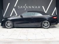 Begagnad Mercedes E220 AMG line 2021 Svart Cab