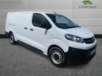 Used Vauxhall Vivaro S 100 HP (73 kW) 2023 White MPV