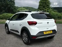 Used Dacia Sandero Comfort 99 HP (72 kW) 2022 White Hatchback