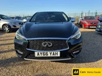 Used Infiniti Q30 109 HP (80 kW) 2016 Black Hatchback
