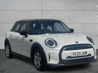 Used Mini Cooper Classic 134 HP (98 kW) 2023 White Hatchback