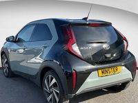 Used Toyota Aygo X 72 HP (52 kW) 2025 Green SUV