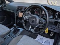 Used VW Golf VII R-line Edition 150 HP (110 kW) 2016 Black Hatchback