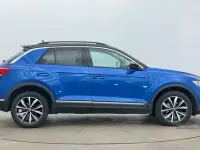 Used VW T-Roc Design 150 HP (110 kW) 2021 Blue SUV