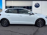 Used VW Polo Life 95 HP (69 kW) 2022 White Hatchback
