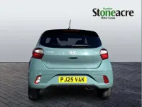 Used Hyundai i10 Premium 83 HP (61 kW) 2025 Green Hatchback