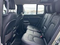 Used Land Rover Defender SE 300 HP (220 kW) 2024 Pangea green SUV