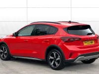 Used Ford Focus Active 120 HP (88 kW) 2022 Red Hatchback