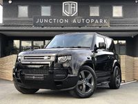 Used Land Rover Defender SE Dynamic 2025 Santorini black SUV