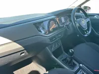 Used VW Polo SE 65 HP (47 kW) 2019 Limestone grey Hatchback