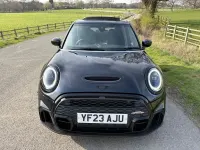Usado Mini Cooper S Hatch 178 HP (130 kW) 2023 Preto Citadino