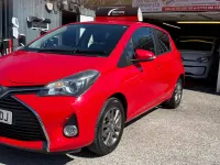 Used Toyota Yaris 99 HP (72 kW) 2015 Red Hatchback