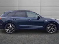 Used VW Touareg R 462 HP (339 kW) 2023 Meloe blue SUV