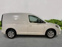 Usado VW Caddy Pro 102 HP (75 kW) 2025 Branco Monovolume