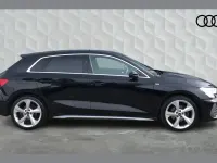 Usado Audi A3 S-Line 110 CV (80 kW) 2023 Negro Berlina