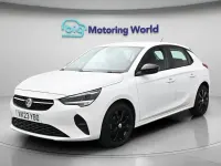 Używany Vauxhall Corsa Design Edition 75 KM (55 kW) 2023 Biały Hatchback