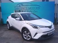 Used Toyota C-HR 122 HP (89 kW) 2019 White SUV