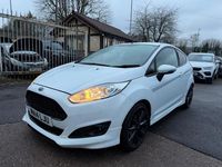 Used Ford Fiesta Zetec 2014 White Hatchback