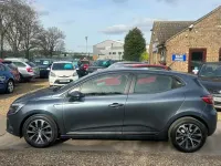 Used Renault Clio V Iconic 90 HP (66 kW) 2022 Grey Hatchback