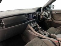 Used Skoda Kodiaq SportLine 150 HP (110 kW) 2022 Moon white metallic SUV