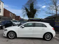 Używany Mercedes A200 163 KM (119 kW) 2018 Biały Hatchback