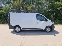 Used Vauxhall Vivaro 95 HP (69 kW) 2019 White MPV