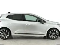 Used Renault Clio V Techno 90 HP (66 kW) 2023 Silver Hatchback