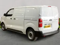 Used Peugeot e-Expert 100 kW (136 HP) 2024 White Van