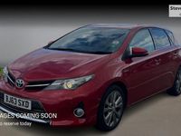 Used Toyota Auris Hybrid 136 HP (100 kW) 2014 Hatchback