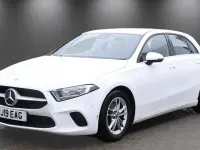 Used Mercedes A180 Executive 136 HP (100 kW) 2019 White Hatchback