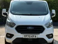 Used Ford Transit Custom Limited 130 HP (95 kW) 2021 White Van