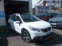 Used Peugeot 2008 Allure Premium 110 HP (80 kW) 2019 White SUV