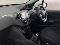 Used Peugeot 208 Signature Sky 81 HP (59 kW) 2019 Blue Hatchback